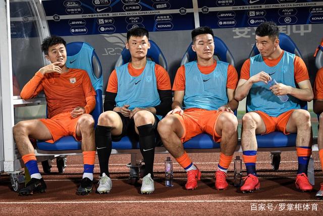 意甲-维阿传射麦肯尼破门 尤文图斯2-2帕尔马